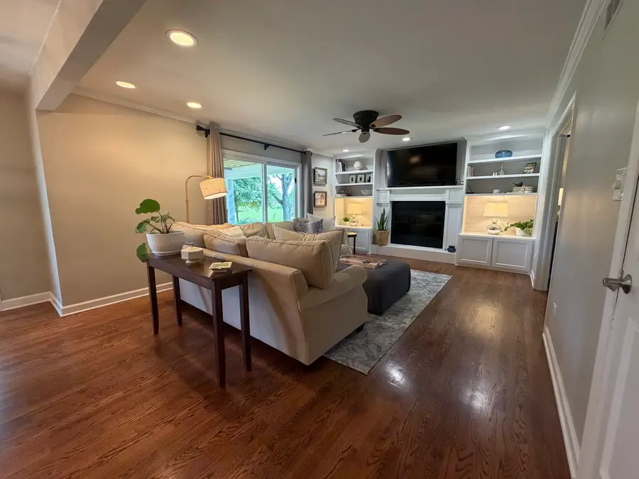 Address Withheld By Seller, Lisle, IL 60532 - #3