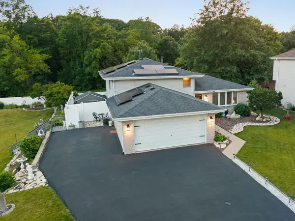 903 Prescott Drive, Joliet, IL 60432