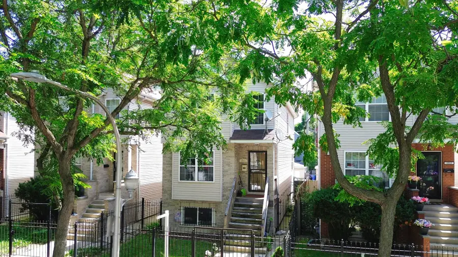 1511 S Karlov Avenue, Chicago, IL 60623 - #3