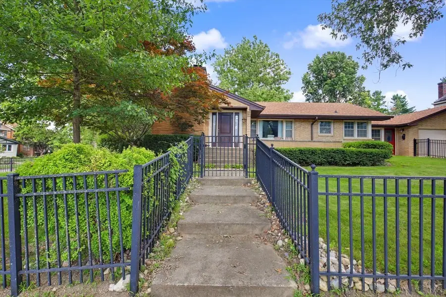 305 Colton Avenue, Bloomington, IL 61701 - #3
