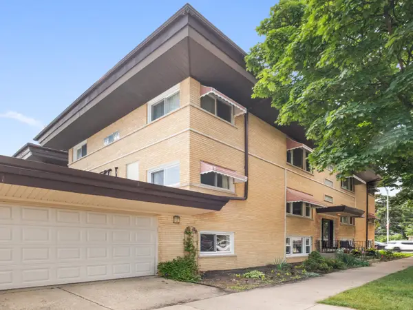 7818 W 26th Street #1N, North Riverside, IL 60546