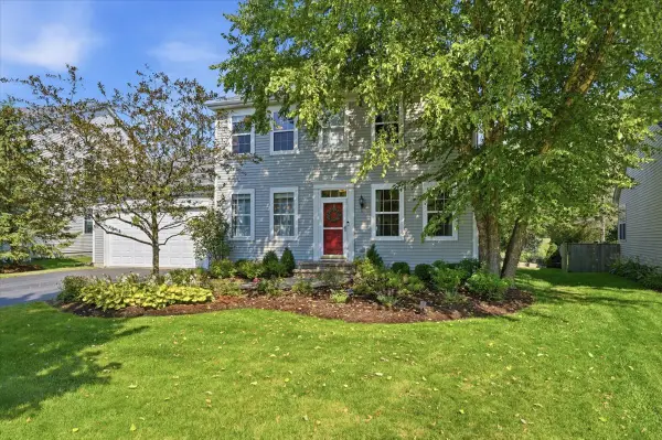 2323 Trailside Lane, Wauconda, IL 60084