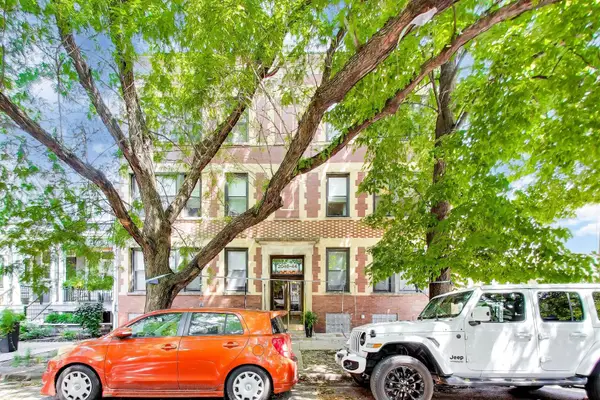 2046 W Cuyler Avenue #3W, Chicago, IL 60618