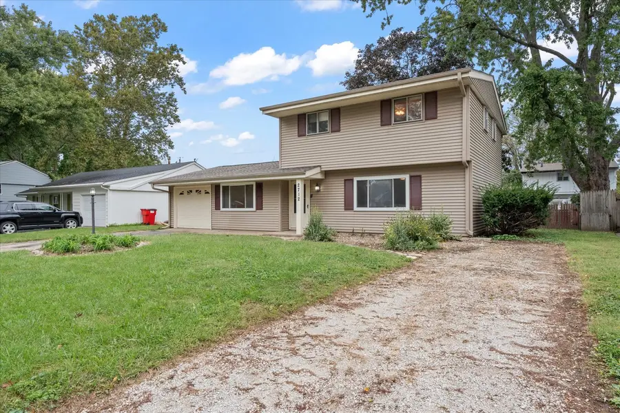 2712 Alton Drive, Champaign, IL 61821 - #3