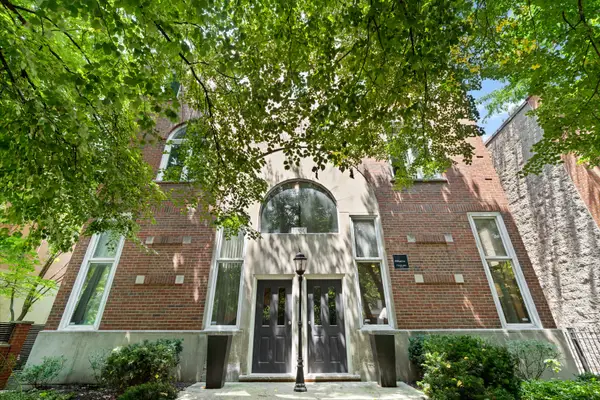 1050 W Webster Avenue #1E, Chicago, IL 60614