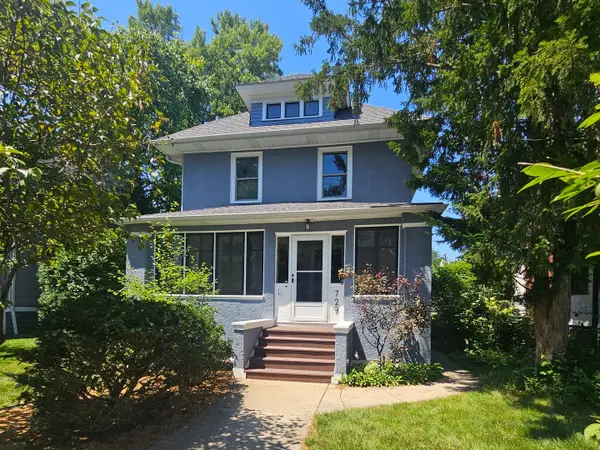 729 N Grove Avenue, Oak Park, IL 60302