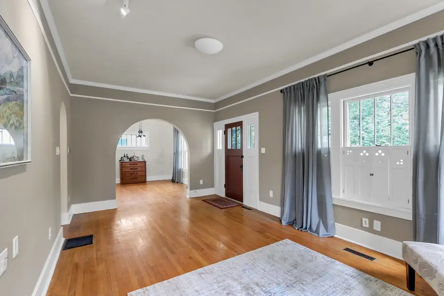 1105 W Green Street, Champaign, IL 61821 - #3