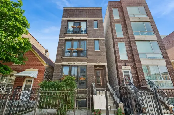 2427 W Augusta Boulevard #3, Chicago, IL 60622