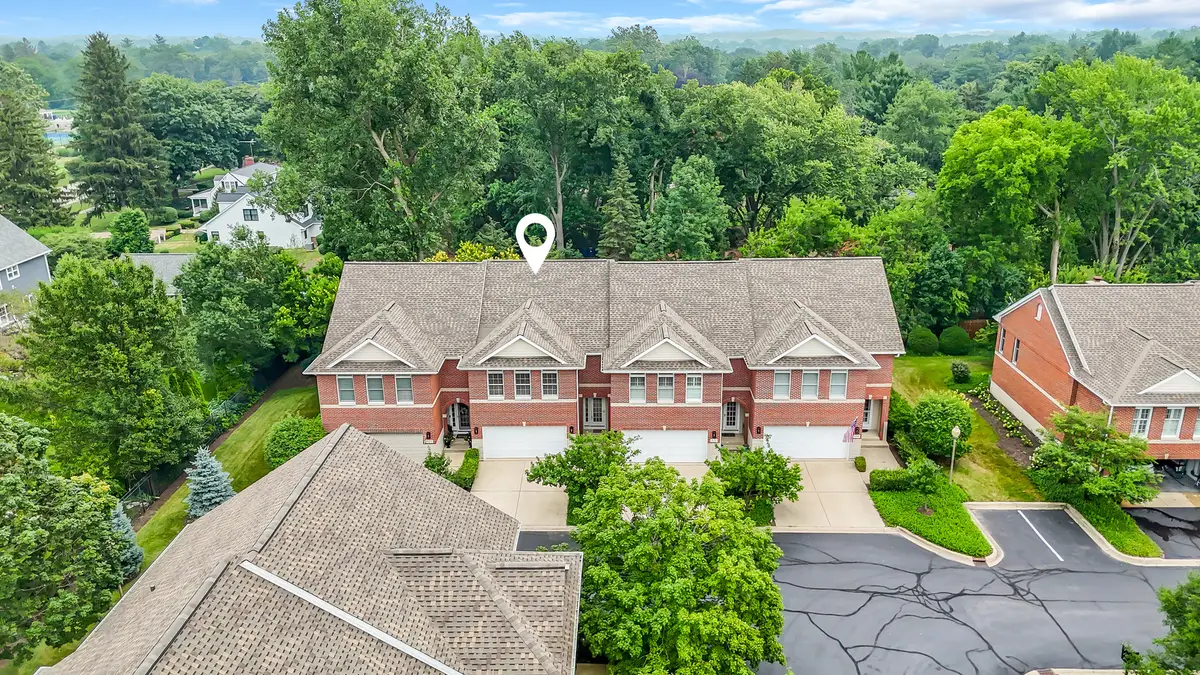 525 Linden Court, Geneva, IL 60134 - #1