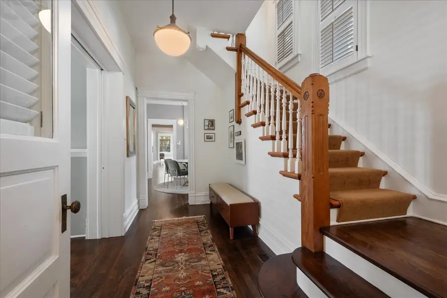 2712 Harrison Street, Evanston, IL 60201 - #2