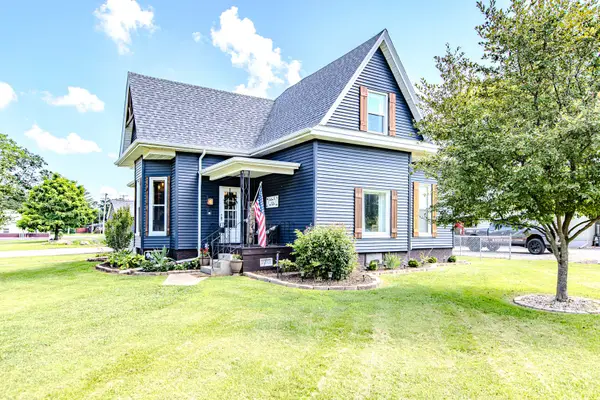 700 E Cedar Street, Leroy, IL 61752