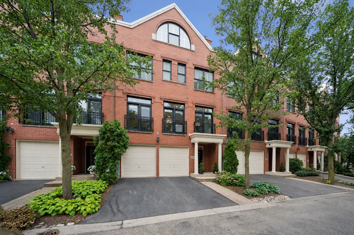 1842 Admiral Court, Glenview, IL 60026 - #1