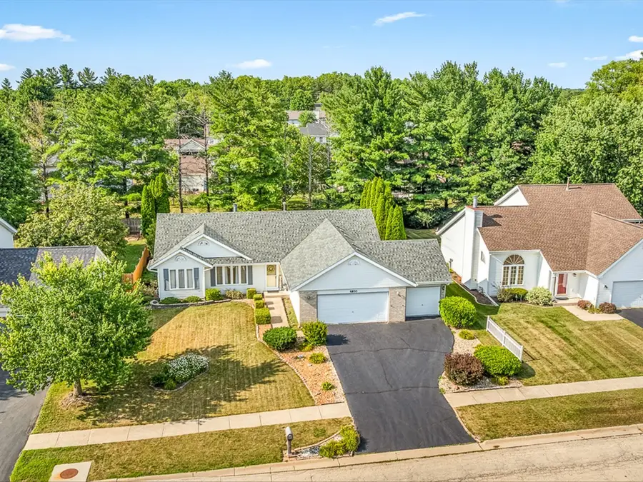 5870 Candover Road, Loves Park, IL 61111 - #3
