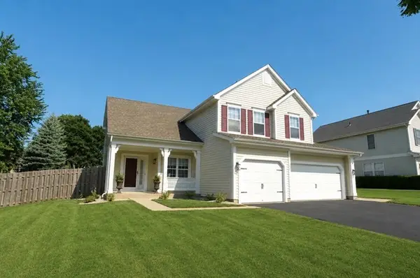 1778 Kennsington Lane, Crystal Lake, IL 60014