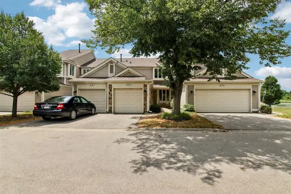 373 Goshawk Lane, Deerfield, IL 60015