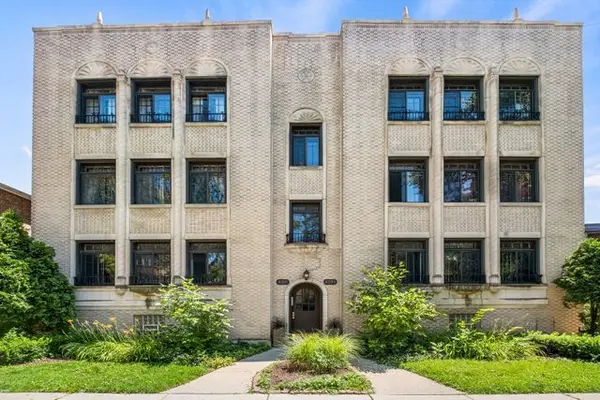 6209 N Mozart Street #3S, Chicago, IL 60659