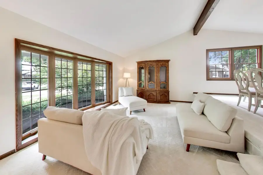 2620 N Phelps Avenue, Arlington Heights, IL 60004 - #2