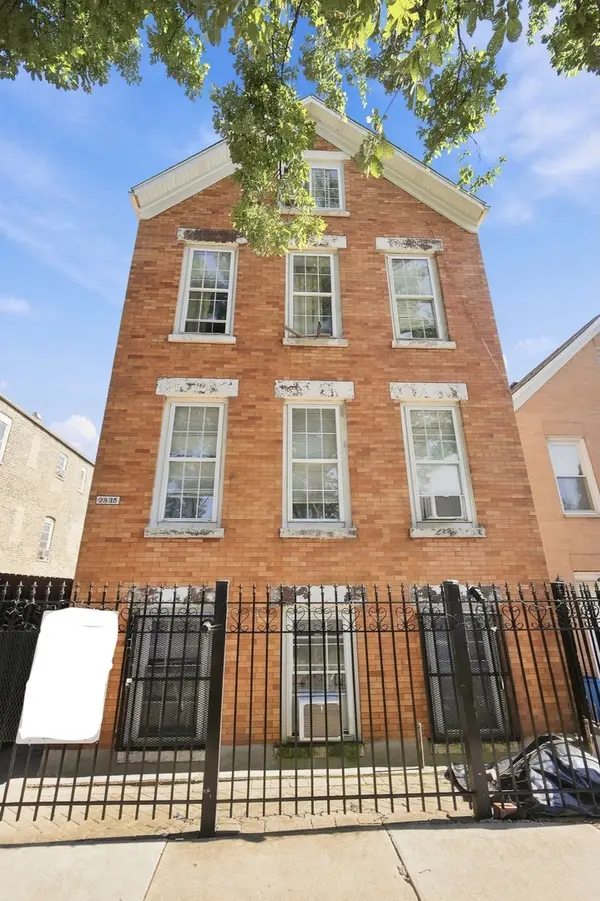 2935 W 25th Place, Chicago, IL 60623