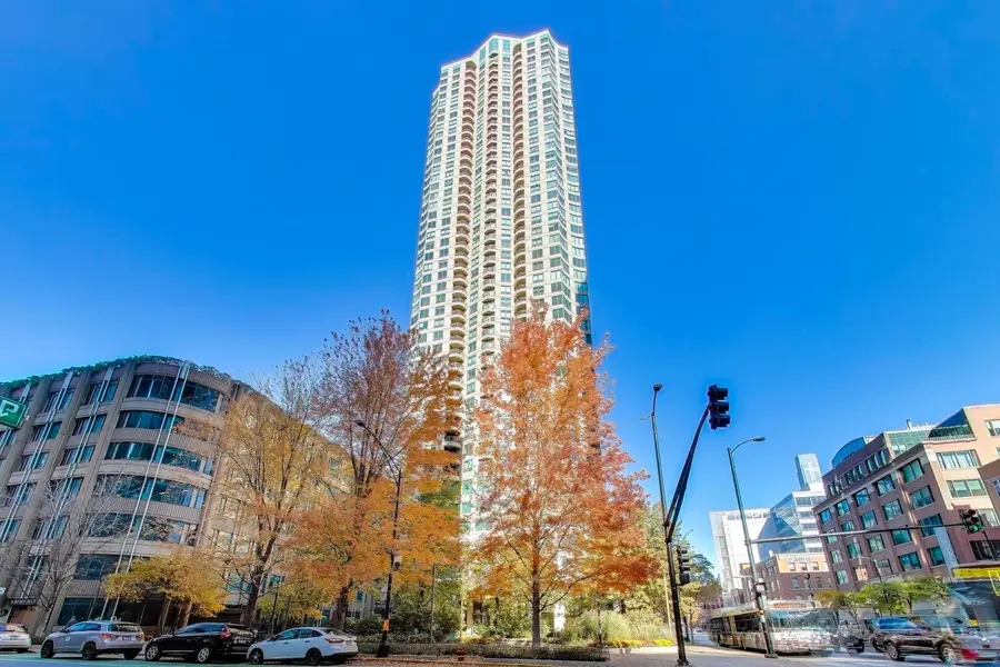 400 N Lasalle Street #1306, Chicago, IL 60654 - #2