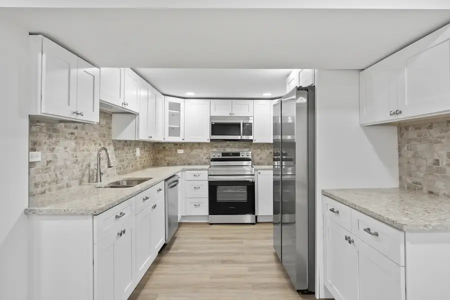 7234 N Hamilton Avenue, Chicago, IL 60645 - #3