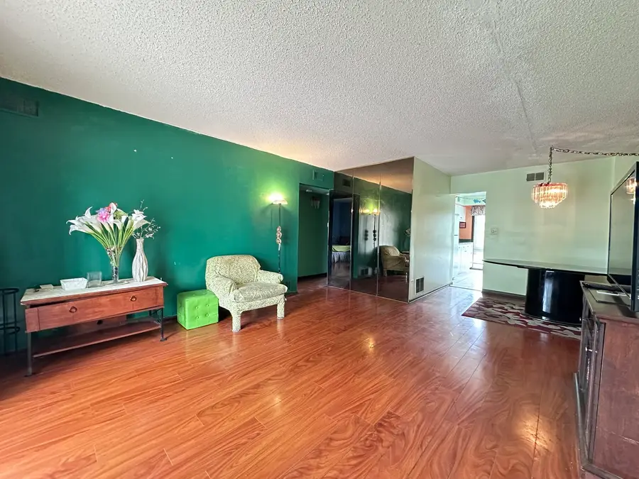 5408 Chateau Drive #3, Rolling Meadows, IL 60008 - #2