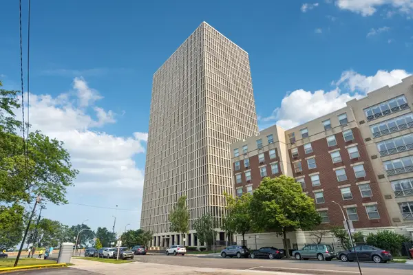 6700 S South Shore Drive #24K, Chicago, IL 60649