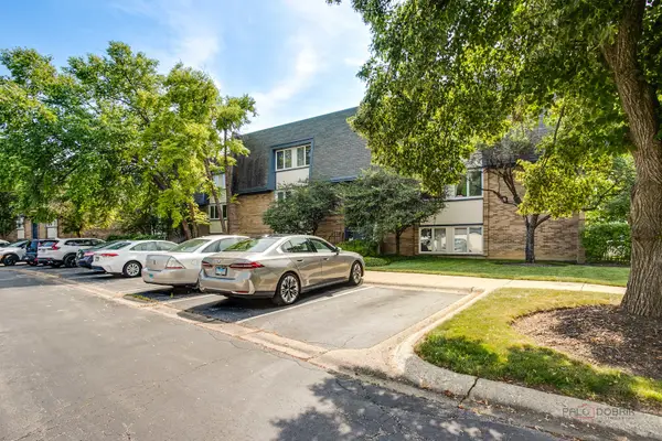 2113 Ammer Ridge Court #301, Glenview, IL 60025
