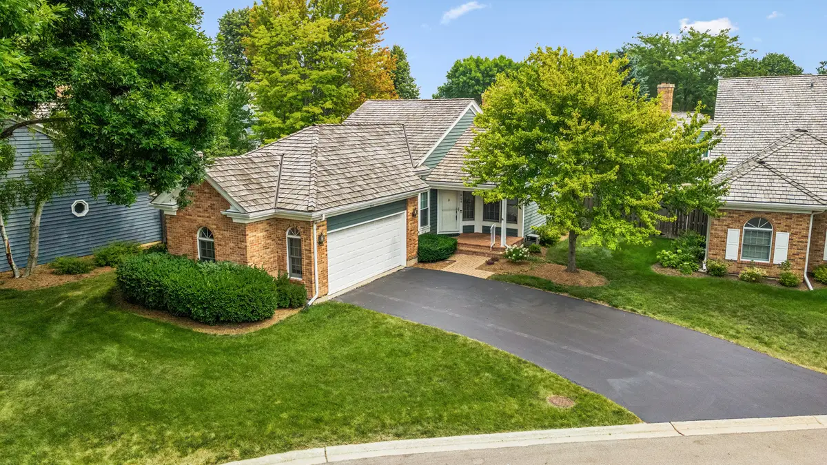 464 Park Barrington Drive, Barrington, IL 60010 - #1