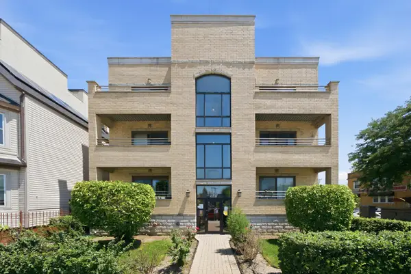 3801 N Kedzie Avenue #3S, Chicago, IL 60618