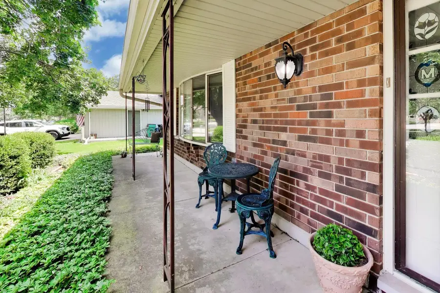 252 Millford Lane, Bloomingdale, IL 60108 - #3