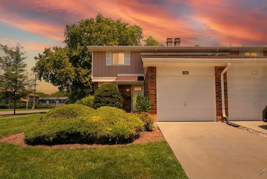1105 Rhodes Court, Wheaton, IL 60189 - #3