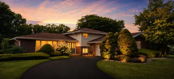 8823 Prestwick Lane, Orland Park, IL 60462