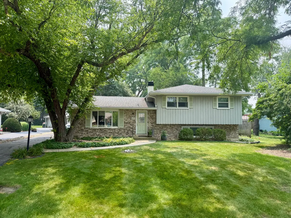127 E Traube Avenue, Westmont, IL 60559 - #1