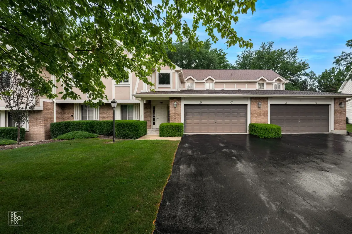 435 Somerset Court #B, Aurora, IL 60504 - #1
