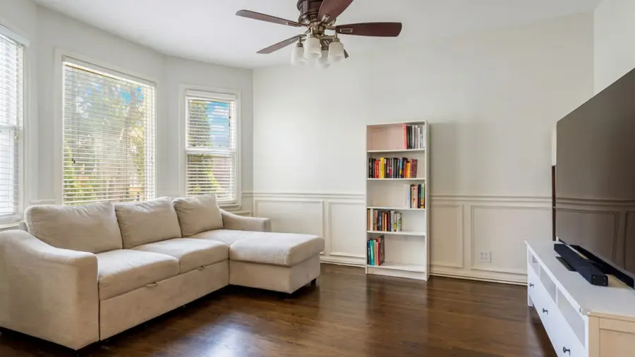 4738 N Springfield Avenue, Chicago, IL 60625 - #2