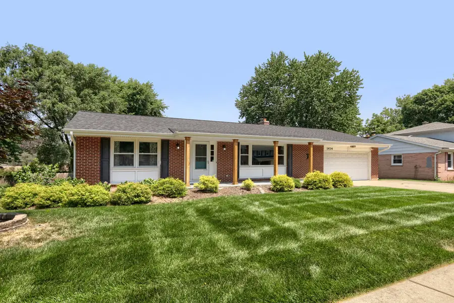 1434 Maple Lane, Elgin, IL 60123 - #2