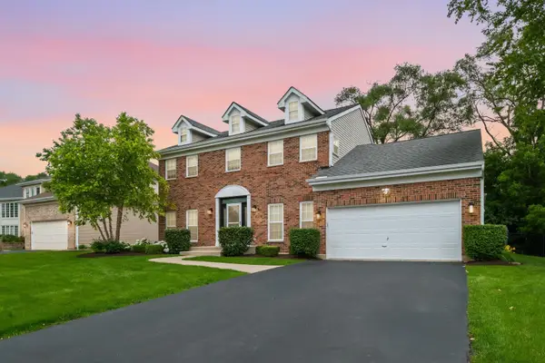 4527 Hatch Lane, Lisle, IL 60532