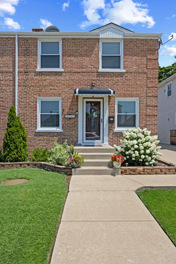 3723 N Pacific Avenue, Chicago, IL 60634