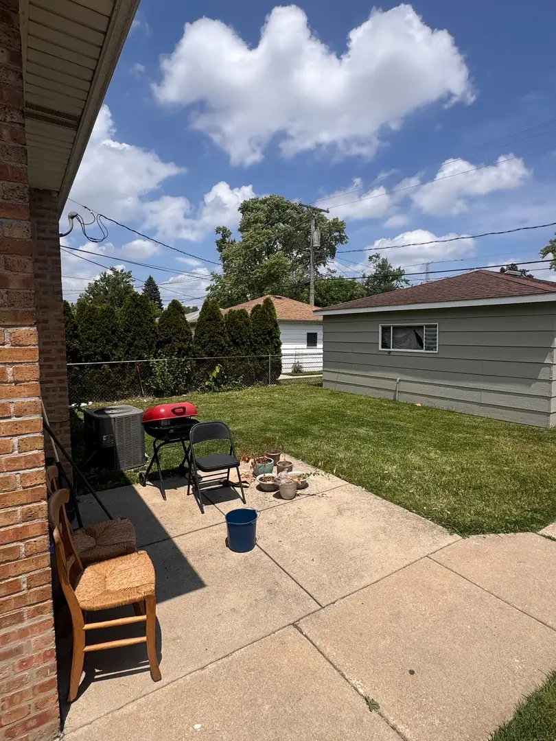 137 Linden Avenue, Bellwood, IL 60104 - #3
