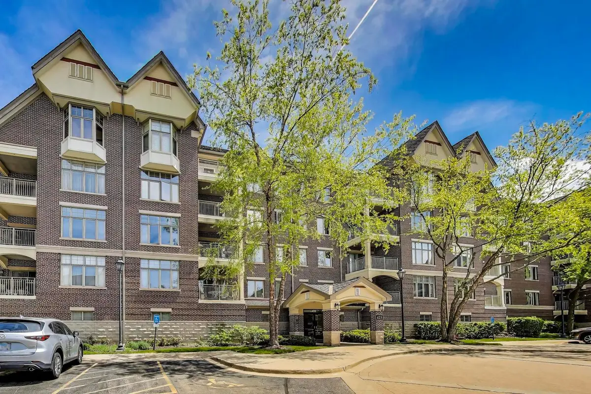425 Village Green #508, Lincolnshire, IL 60069 - #1