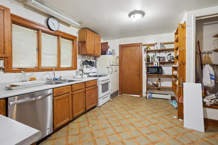 100 W Natoma Avenue, Addison, IL 60101 - #3