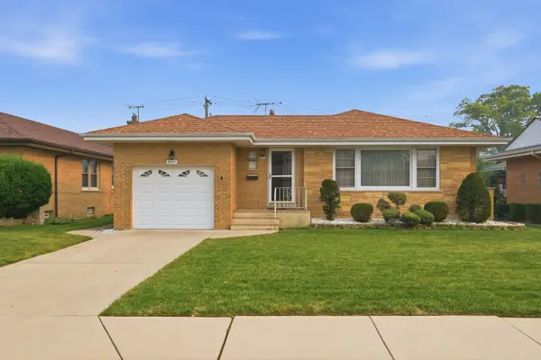 8531 W Agatite Avenue, Chicago, IL 60656