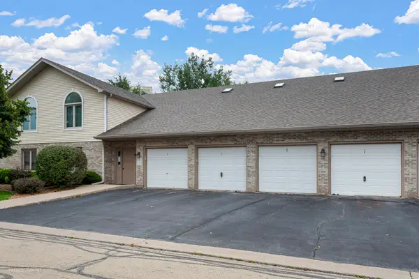 196 Saenz Lane #D, Joliet, IL 60436