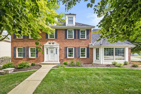 1803 River Ridge Circle, Naperville, IL 60565
