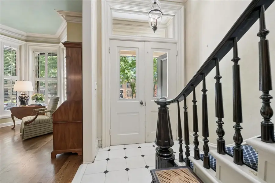 Address Withheld By Seller, Chicago, IL 60607 - #2