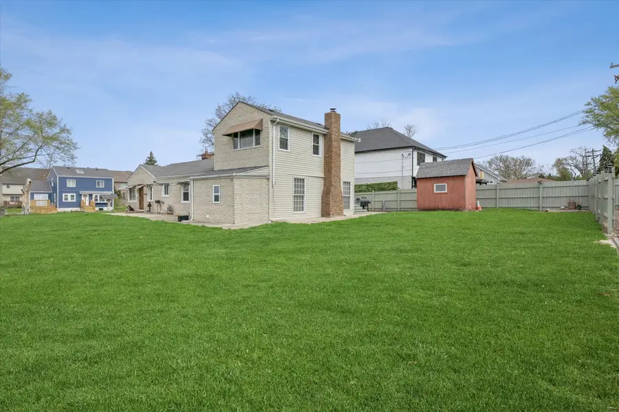 117 Sunrise Avenue, Willowbrook, IL 60527 - #3