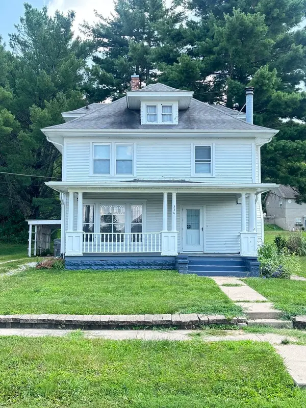 336 4th Street, Dallas City, IL 62330