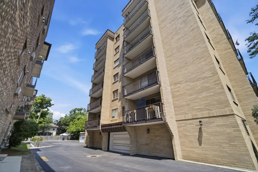 700 Graceland Avenue #708, Des Plaines, IL 60016 - #2