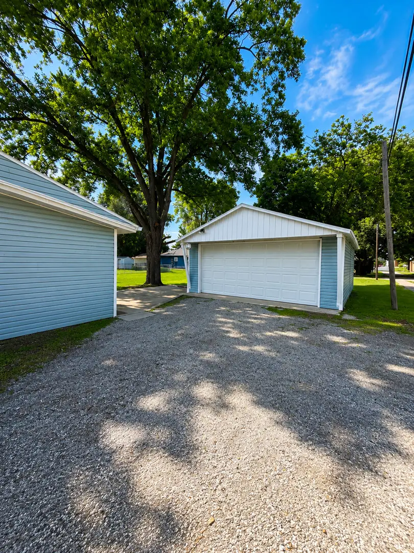 106 Gilbert Street, Rossville, IL 60963 - #3