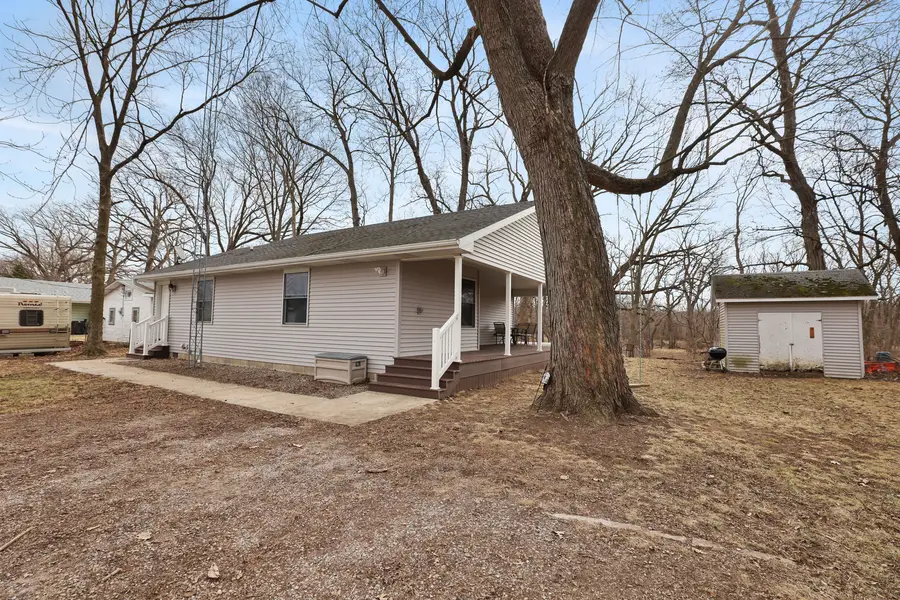 204 S Henry Street, Ashkum, IL 60911 - #2